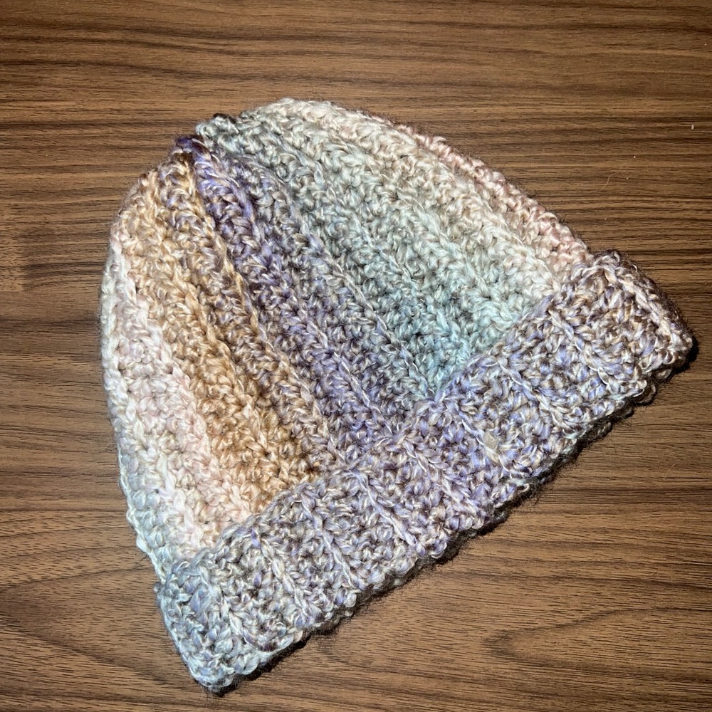 Handmade beanie - Picture 2 of 4